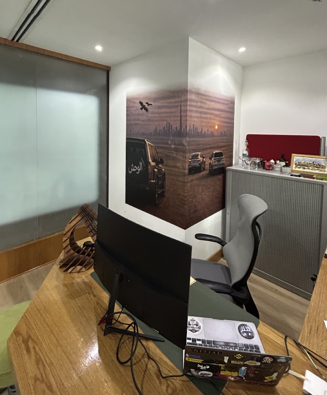 wallPen printer set up on site against an office wall