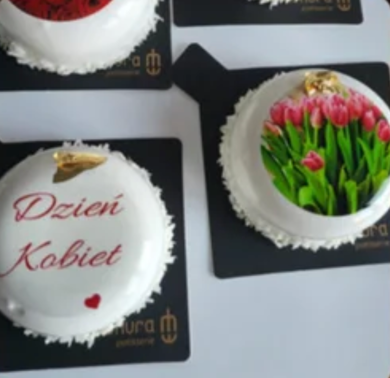 Personalised printed dessert for hospitality service