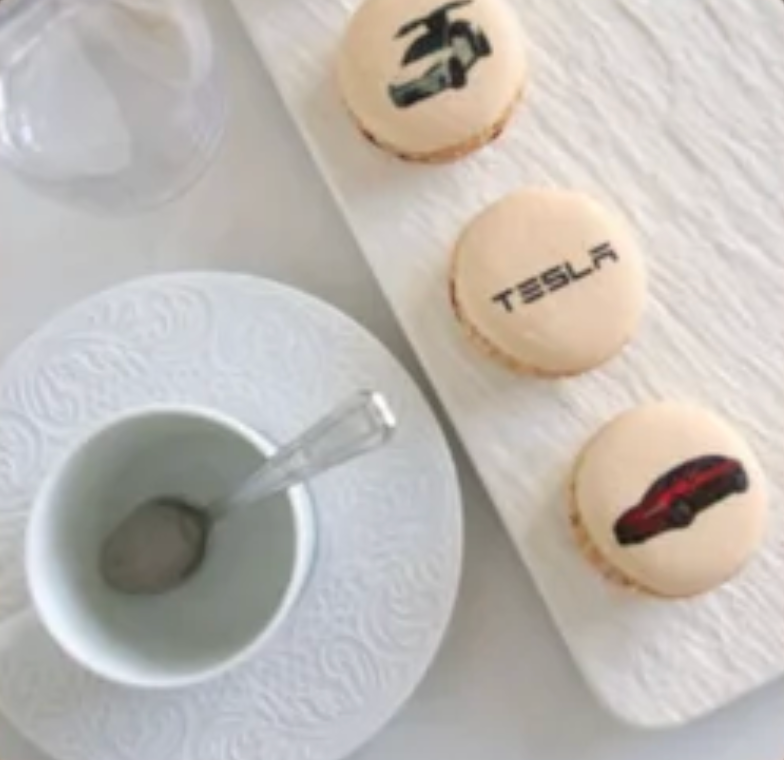 Printed desserts prepared for a banquet service